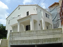 スペインチックな家